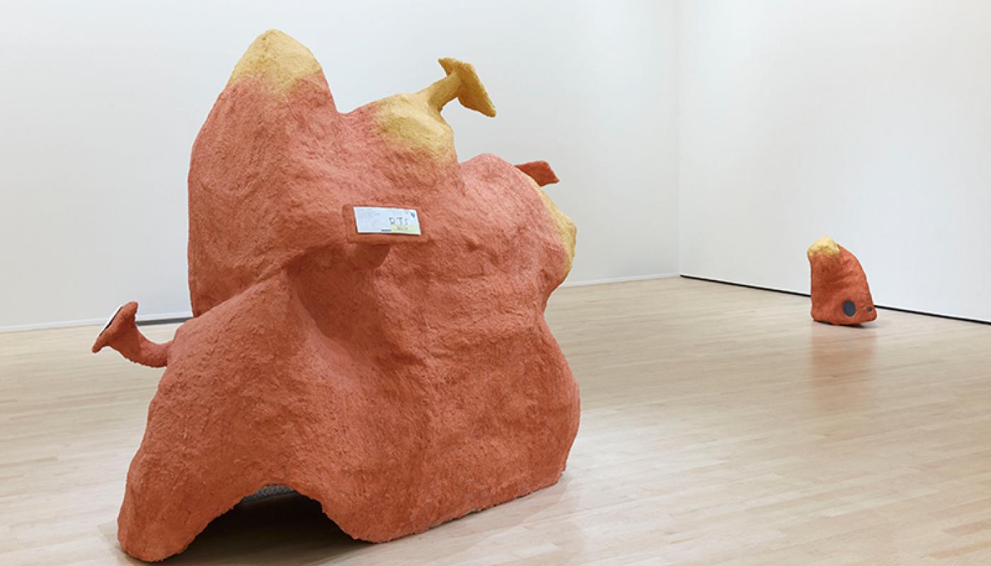 David Chen, “Nearby, Faraway,” installation view, University Art Gallery, UC Irvine © 2020. Photo: Paul Salveson David Chen, “Nearby, Faraway,” installation view, UC Irvine © 2020. Photo: Paul Salveson